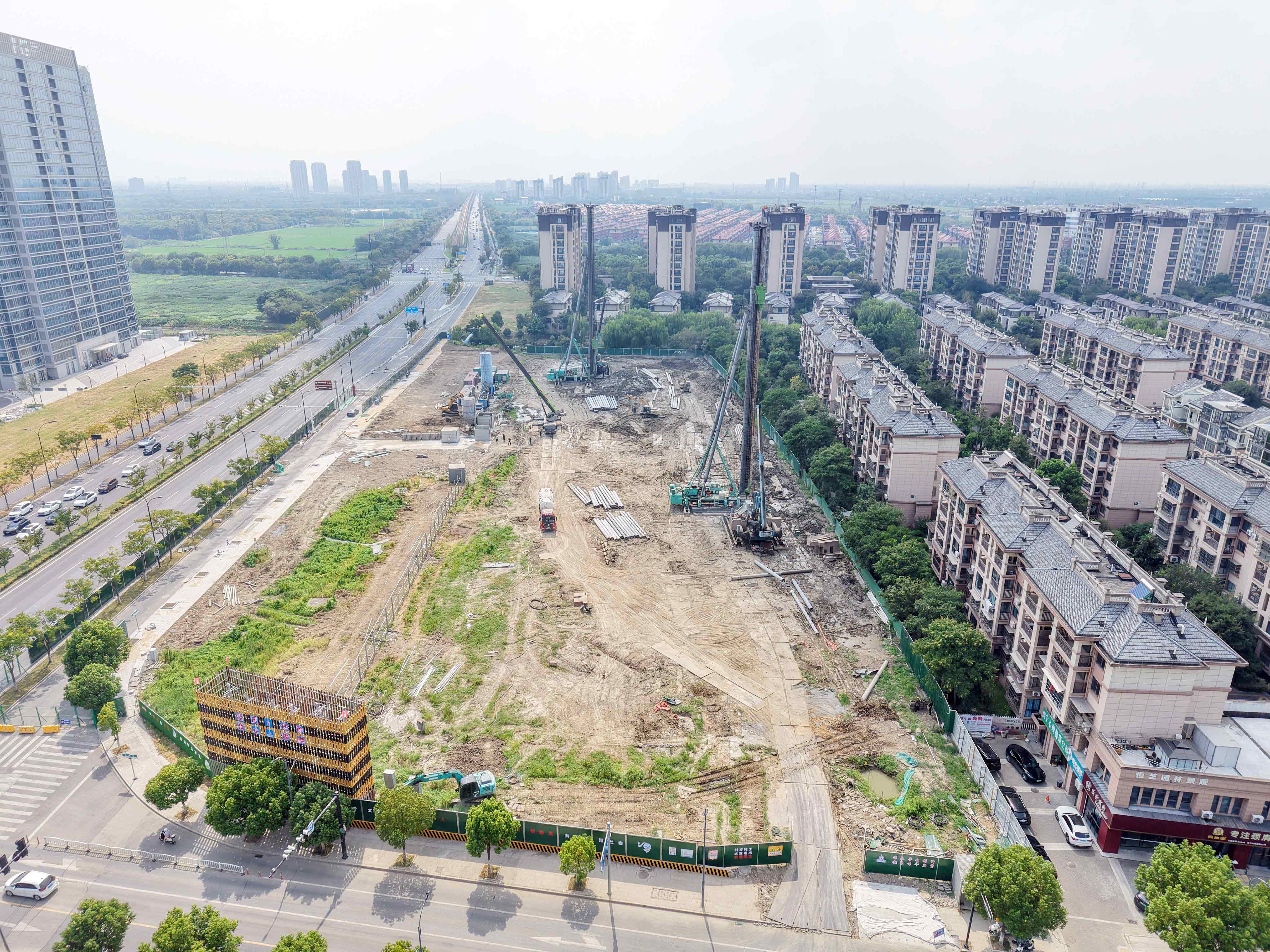 绿色桩基施工挑战近接隧道施工难题-三星领航机械有限公司(图2)