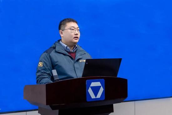 徐工道路机械2026营销工作会议聚焦高质量发展合作共赢-三星领航机械有限公司(图15)