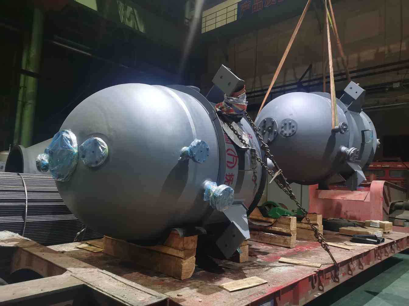 立式夹套聚合釜规格材质解析及应用项目-磐岳机械有限公司(图1)