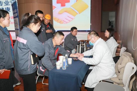 责任筑根基 关爱聚人心——晋钢智造荣获“全国就业与社会保障先进民营企业”(图7)