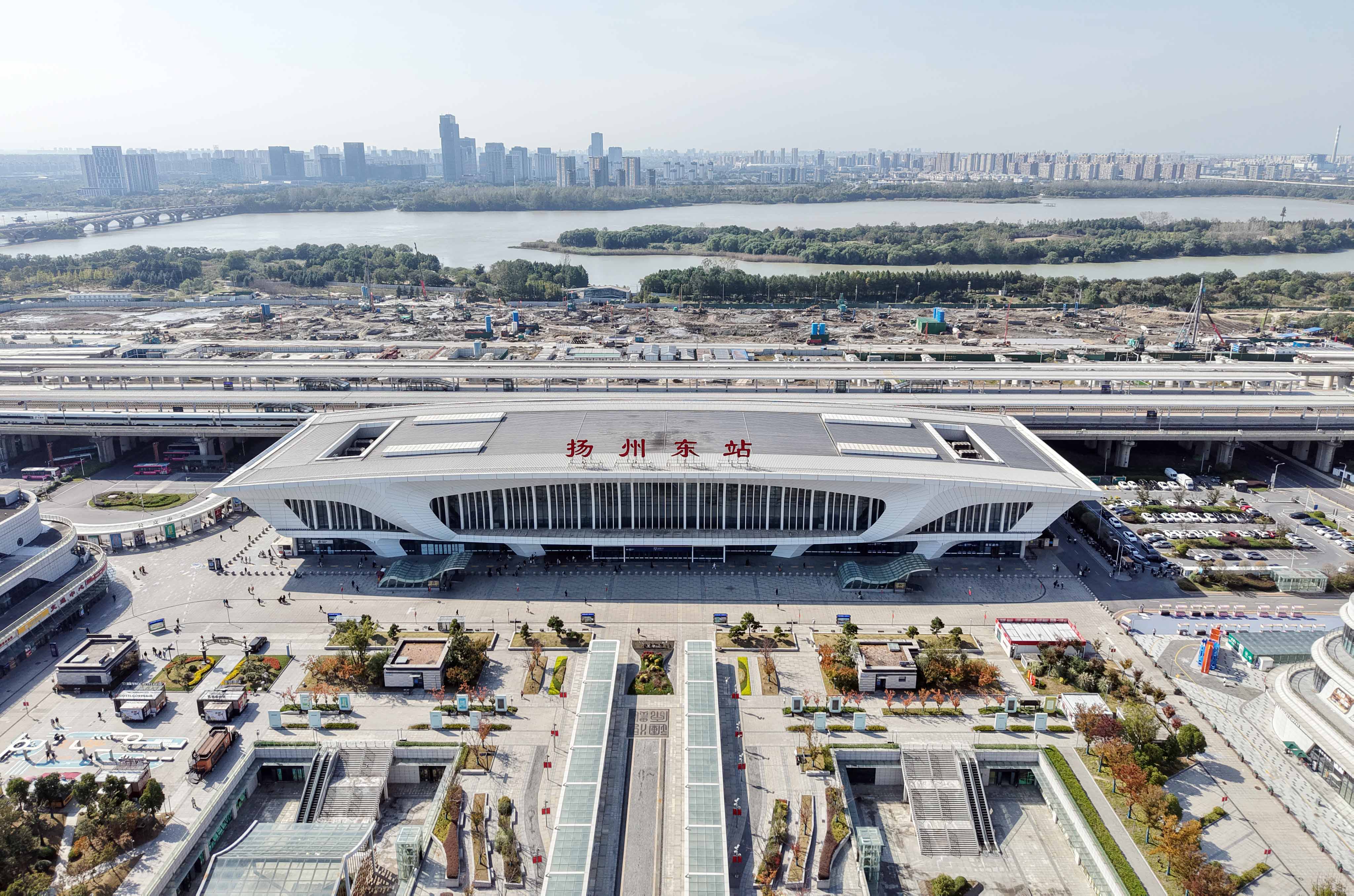 扬州东站综合交通枢纽建设加速推进沪渝蓉高铁重要节点工程-三星领航机械有限公司(图2) 扬州东站综合交通枢纽建设加速推进沪渝蓉高铁重要节点工程-三星领航机械有限公司(图2)