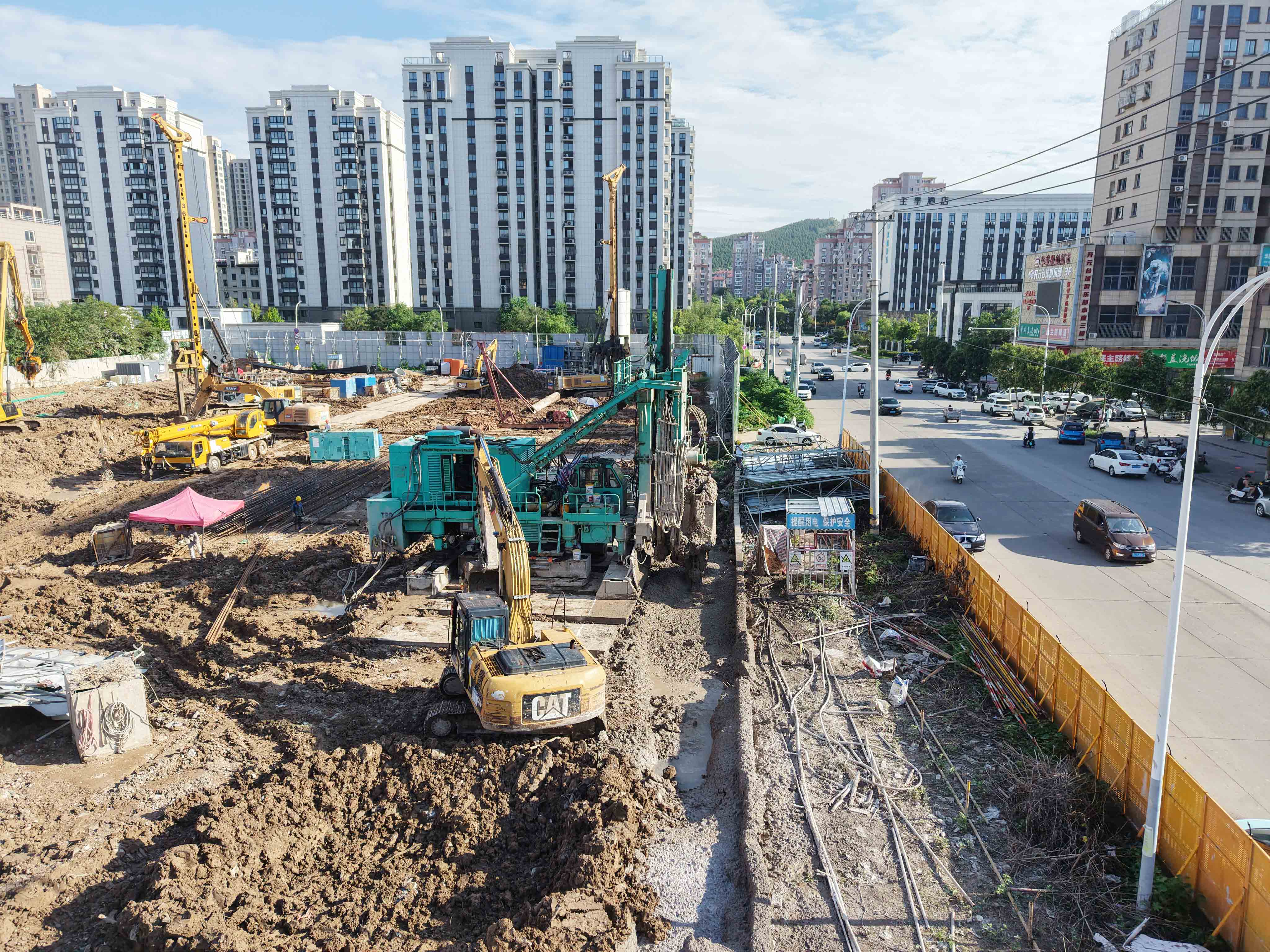 TRD工法机破解复杂地质施工难题,高效完成水泥土止水墙工程-磐岳机械有限公司(图8) TRD工法机破解复杂地质施工难题,高效完成水泥土止水墙工程-磐岳机械有限公司(图8)