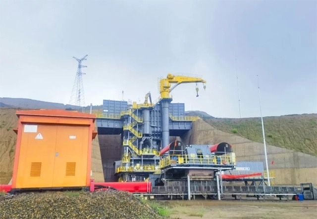 大型露天矿碎石设备出口突破，助力智慧矿山建设-磐岳机械有限公司(图1)