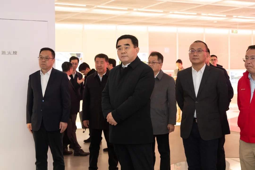 山东重工与京东深化战略合作 抢占数智化转型先机-磐岳机械有限公司(图3)